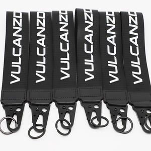 พวงกุญแจหนังพร้อมสายคล้องข้อมือแบบสั้น สกรีนโลโก้แบบ 3 มิติ หรูหราสั่งทำพิเศษ - Product Image 1