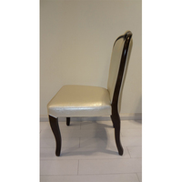 Chaises de salle à manger haut de gamme en bois massif avec dossier haut en cuir PU et pieds en bois, vente en gros
