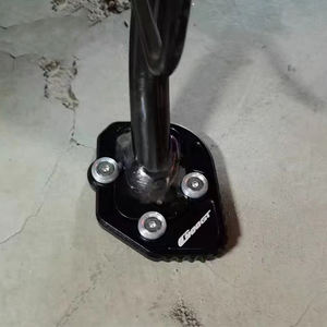Para BMW <span class=keywords><strong>C400X</strong></span> <span class=keywords><strong>C400GT</strong></span> motocicleta Kickstand pie soporte lateral extensión ampliar almohadilla placa de soporte - Product Image 1