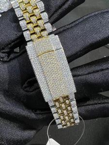 Reloj de Moissanita VVS Personalizado de Primera Calidad, Reloj de Diamantes Brillantes Estilo Hip-hop para Hombre - Product Image 3