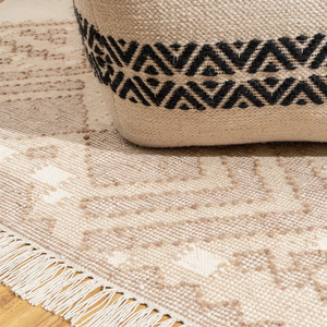 Tapis de sol en laine fait main pour les maisons de luxe, les hôtels et les espaces commerciaux élégants. - Product Image 3