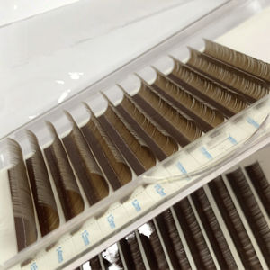 Extensions de cils Nq Lashes Private Label Cashmere Lash Tray, volume intense, courbure CC D, en soie et vison, noir naturel mat, velours doux - Product Image 6