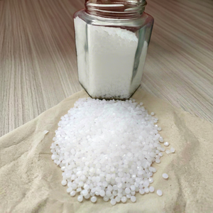 Gránulos de Resina Plástica HDPE de Alta Densidad, Material Virgen Blanco para Moldeo por Soplado - Product Image 1