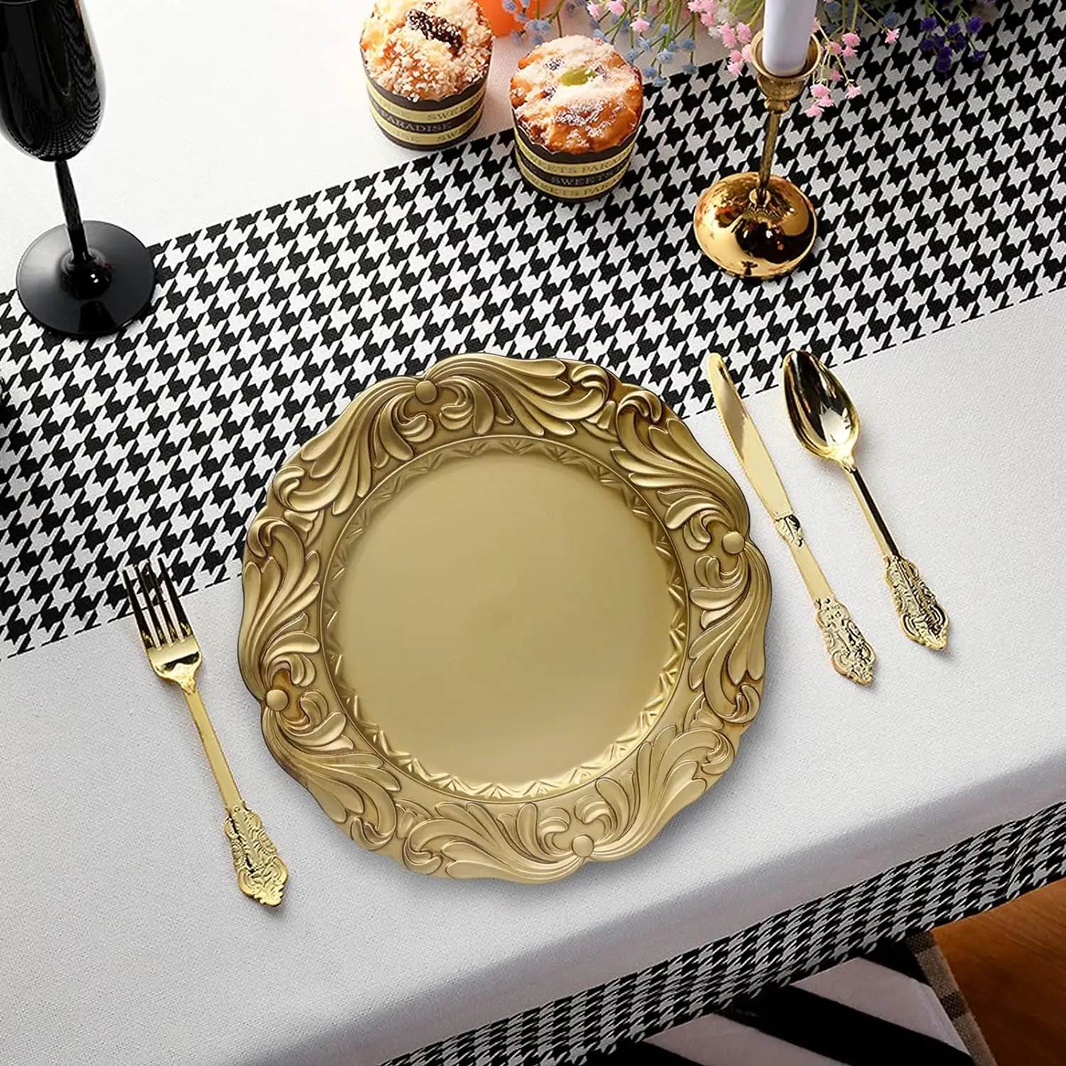 Пластиковые зарядные тарелки в старинном золотом стиле с тисненым краем для обеденных тарелок для свадьбы для сервировки стола для праздника