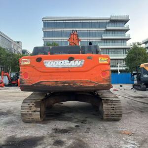Excavadora Doosan DX300LC con Cucharón de Excavación, Equipo Pesado - Product Image 5
