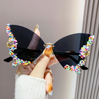 Surdimensionné sans cadre dégradé lunettes de soleil pour femmes luxe sans monture Double coeur bras nuances plage vacances lunettes de soleil 2025