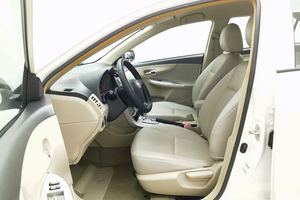 Toyota Corolla 2011 Usado, Gasolina, Volante a la Izquierda, Sedán <span class=keywords><strong>de</strong></span> 5 Plazas, <span class=keywords><strong>Precio</strong></span> Real 13.9W km, Auto Usado Chino, Auto Económico - Product Image 2