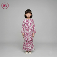 Ensemble Baju Kurung pour enfants en porcelaine bleue et blanche à motifs floraux, avec dentelle ondulée, bordure en strass, manches évasées, jupe longue modeste pour petite fille musulmane