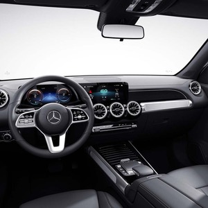 Mercedes-Benz EQB 260 350 2023, SUV Eléctrico de Alta Velocidad, 5 Asientos, 5 Puertas, Batería de 73.5kWh, 190 HP - Product Image 6