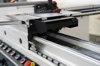 Scie à table coulissante de précision avec un fonctionnement en douceur pour un savoir-faire détaillé au Royaume-Uni