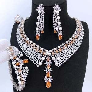 Ensemble de <span class=keywords><strong>bijoux</strong></span> de mariage italien tendance T262K, nouveau design de collier en perles, plaqué or 18 carats, <span class=keywords><strong>bijoux</strong></span> de mode, collier de Chine continentale - Product Image 3