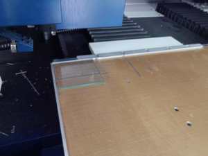 Machine de découpe laser picoseconde CNC haute vitesse pour <span class=keywords><strong>verre</strong></span> trempé, saphir et pierres précieuses, <span class=keywords><strong>prix</strong></span> de gros - Product Image 6