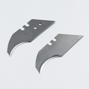 Marshalltown Coltello Per Tappeti Con Manico Durasoft - Taglierina A Scomparsa Automatica, Lama 165 Mm, 5 Lame Di Ricambio Incluse - 6