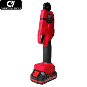 <span class=keywords><strong>Pince</strong></span> à <span class=keywords><strong>sertir</strong></span> hydraulique en acier alimentée par batterie Li-ion CHANGYOU HM 6-4 100-240V (2,8 kg bleu/rouge) pour le sertissage de petits terminaux - Product Image 6