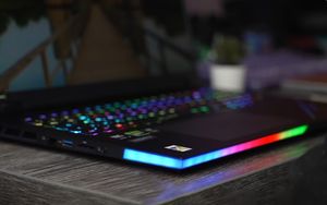 Portátil para juegos para <span class=keywords><strong>Acer</strong></span> Predator Helios 18 Intel Core Ultra 9 275HX 192GB DDR5 5TB RTX5090 3840*2400 4K 120Hz <span class=keywords><strong>Mini</strong></span> LED 18" - Product Image 5