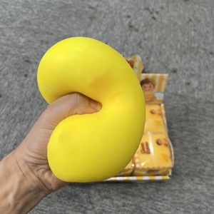 Jouet Squishy en forme de fromage sûr et extensible de 7,5 cm pour soulager l'anxiété, sans BPA, avec rapport de test CPC - Entrepôt USA - Product Image 6