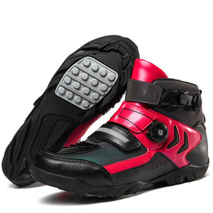 Bottes de moto en cuir respirantes et imperméables pour hommes - Product Image 1
