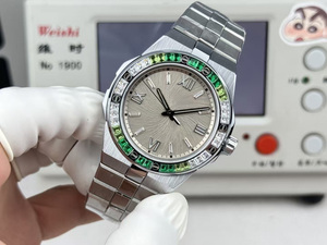 Reloj de Buceo Mecánico Automático de Acero Inoxidable de Lujo con Esfera de Cristal de Zafiro, Correa de Acero Inoxidable, Resistente al Agua - Product Image 4