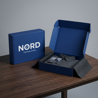 Boîtes d'expédition personnalisées haut de gamme en papier traité UV pour vêtements, chaussettes et chaussures