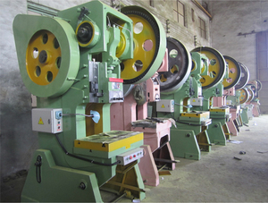 J23 80T cơ khí máy ép đấm máy cho thép tấm kim loại đấm tấm máy - Product Image 3