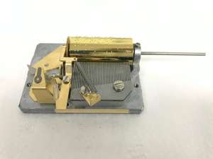 Mouvement de boîte à <span class=keywords><strong>musique</strong></span> à <span class=keywords><strong>coucou</strong></span> à 37 notes - Product Image 1