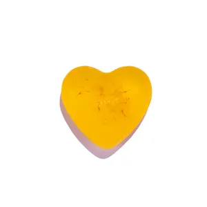 手工定制Logo贴牌美白海盐清洁包装心形黄色沐浴皂