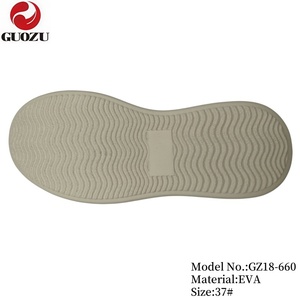 Bottes pour femmes Semelle plate épaisse Semelle extérieure légère en EVA Semelles augmentant la hauteur Chaussures décontractées Conception inspirée du gâteau éponge - Product Image 6