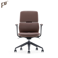 Chaise de bureau exécutive moderne FURICCO, dossier moyen, cuir PU, base en aluminium, structure en bois massif, roulettes pivotantes, BIFMA