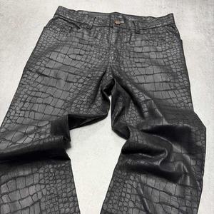 Pantalones de Cuero con Patrón de Cocodrilo Negro de Primera Calidad, Estilo Casual Unisex, Pantalones Casuales de Pierna Recta para Hombre, Venta al Por Mayor - Product Image 3