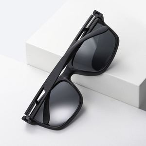 Gafas de Sol Deportivas de Moda para Hombre, Nuevo Diseño, OEM, Realidad Aumentada, Lentes Polarizadas UV400 TAC, Marco de PC, Modelo para Conducir y Pescar - Product Image 6