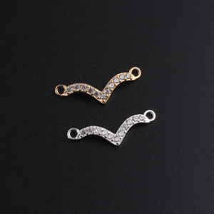 14K Or Rempli Zircon Mouette Pendentif V En Forme De Charme Connecteur <span class=keywords><strong>pour</strong></span> DIY Bracelet Collier Fabrication De <span class=keywords><strong>Bijoux</strong></span> Résultats Accessoires - Product Image 1