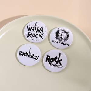 Spilla rotonda <span class=keywords><strong>Rock</strong></span> <span class=keywords><strong>N</strong></span> <span class=keywords><strong>Roll</strong></span> creativa con motivo musicale Punk distintivo in latta per feste con spilla in smalto regalo - Product Image 6