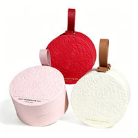 Boîte cadeau ronde personnalisée avec poignée, motif rose en relief, couvercle et base de luxe en deux parties pour mariage et fêtes