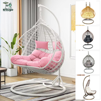 Fauteuil suspendu double en rotin pour jardin, design moderne et de haute qualité, avec support, pour terrasse et extérieur