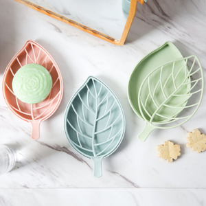 Leaf-Shaped Eco-Friendly Modern <b>Holder</b> With Draining Tray and Fashionable <b>Soap</b> <b>Dish</b> for Shower - Product Image 3