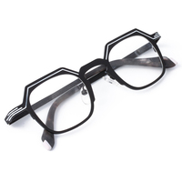 Lunettes pour femmes en acier inoxydable Vente à chaud Lunettes carrées colorées Monture de lunettes