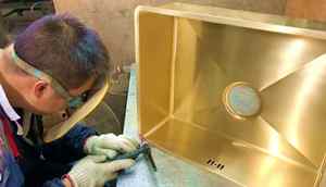 Évier de <span class=keywords><strong>cuisine</strong></span> décoratif fait main en acier inoxydable plaqué or pour hôtel et maison lave-vaisselle à <span class=keywords><strong>bas</strong></span> prix - Product Image 5