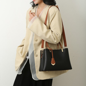 Nouveau <span class=keywords><strong>Sac</strong></span> à <span class=keywords><strong>Bandoulière</strong></span> Décontracté de Luxe en PU Grande Taille pour <span class=keywords><strong>Femme</strong></span> 2026 – Bloc de Couleurs, Fermeture Éclair, Poignée Souple - Product Image 3