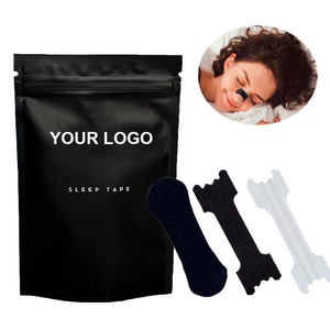 Strisce Nasali per Donne, Taglia Piccola, Adesivo Delicato, Compatibili con il Trucco, Dilatatore Nasale - Product Image 1