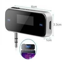 FM-01 Draagbare 3.5mm FM-zender Mini Draadloze Auto MP3-speler met 1 jaar garantie