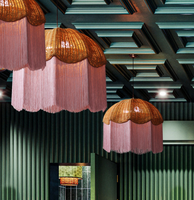 Abat-jour de plafond en rotin tissé rustique, abat-jour suspendu artisanal avec pompon pour salle à manger, cuisine, décoration de la maison