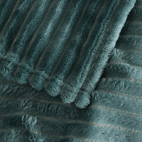 Couverture polaire en flanelle de luxe, vente en gros, couleur unie pour l'hiver, Polyester haute qualité, doux, chaud, confortable, canapé-lit, noël