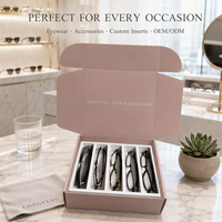 Boîte postale holographique en carton ondulé haut de gamme personnalisée avec doublure irisée et logo en feuille d'or pour l'e-commerce beauté