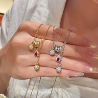 Collier personnalisé - Meilleure vente : Pendentif goutte d'eau rubis, accessoire de luxe léger et design de niche pour femme, ras du cou