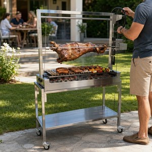 Parrilla Santa María de 1200 mm con Asador Giratorio, Elevación Manual con Volante, Acero Inoxidable, Parrilla <span class=keywords><strong>Argentina</strong></span> para Asar Cordero Entero - Product Image 1
