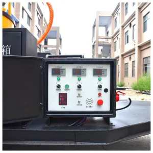 Driveway Asphalt Crack Repair Road Surfacing Patching Kettle Truck Mounted Asphalt Joint Sealing Machine