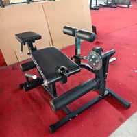 Machine commerciale multifonctionnelle assise pour extensions et curls des jambes avec rangement de plaques, pour la musculation intensif des quadriceps et des ischio-jambiers