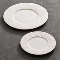 Assiette à large bord en céramique moderne à texture sablée en relief, assiette à dîner en porcelaine blanche, plats à pâtes à large bord pour restaurant