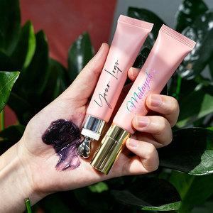 ลิปสติกเพิ่มวอลลุ่มสีชมพูแบบหลอดบีบ  บรรจุภัณฑ์สีทอง/สีเงิน  ลิปกลอสเพิ่มความอวบอิ่ม  รับผลิตแบรนด์ส่วนตัว - Product Image 1