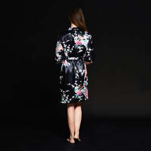 All'ingrosso camicia da notte classica da <span class=keywords><strong>donna</strong></span> <span class=keywords><strong>pigiama</strong></span> <span class=keywords><strong>animale</strong></span> stampato personalizzato occidentale pavone in seta Kimono abito corto accappatoio Hotel - Product Image 6